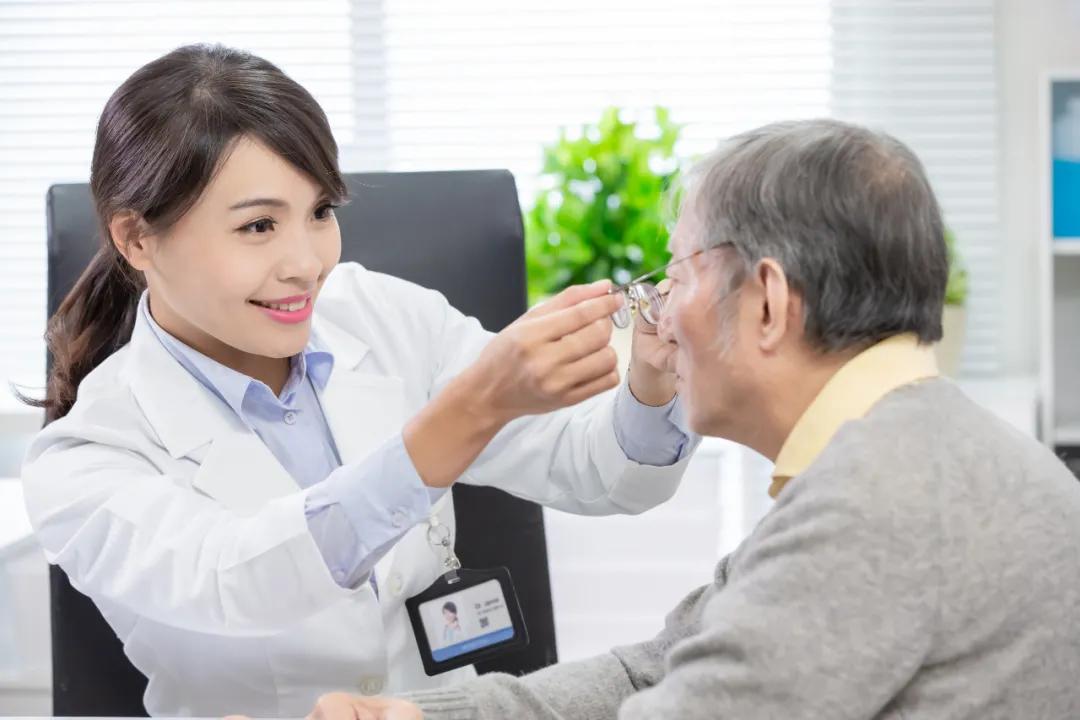 讓近視老花人群愛(ài)不釋手的美麗島“漸進(jìn)多焦鏡”好在哪？